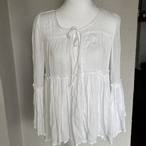 Olivaceous White Rayon Bell Sleeve Boho Blouse Size Small